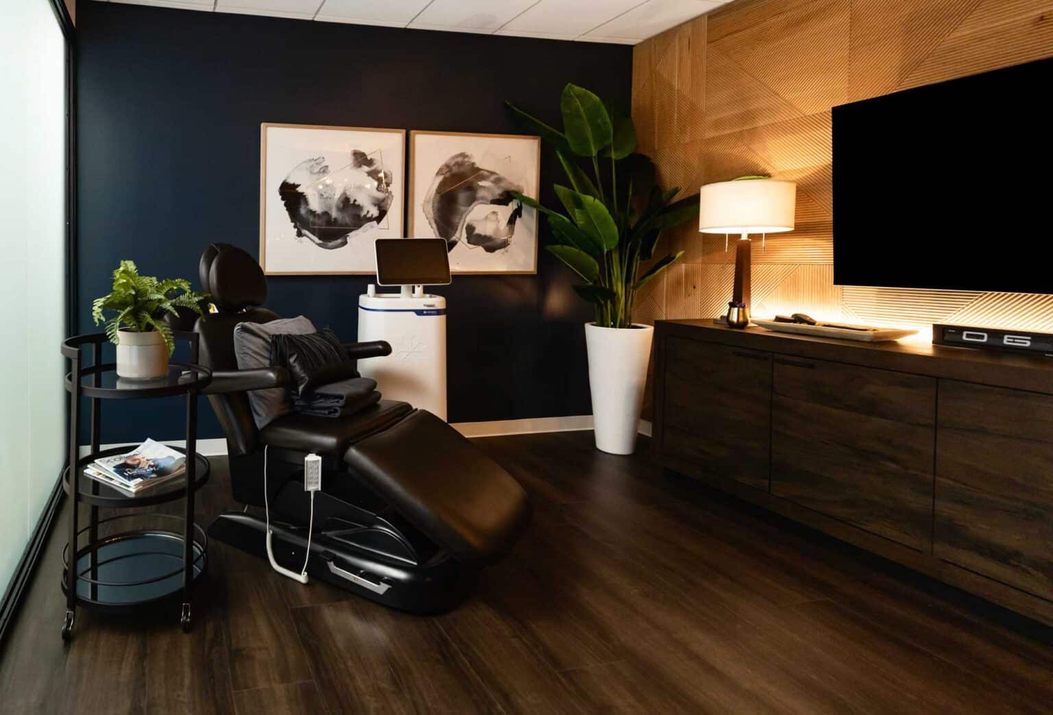 Experience the power of fat-burning at Bodify. Transform your body with our non-invasive treatments—schedule your consultation today!