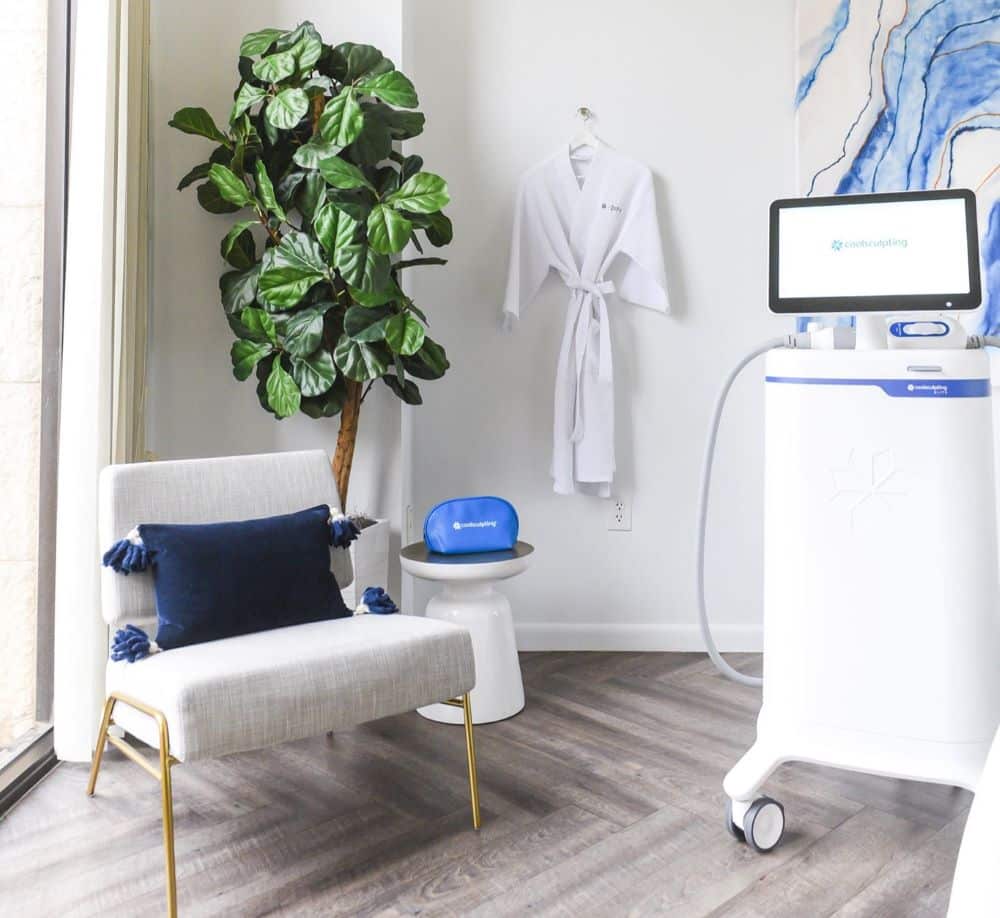Reshape your body with Fat Burning at Bodify Phoenix. Our non-invasive CoolSculpting treatments permanently reduce fat, giving you a slimmer, more toned appearance. Schedule your appointment today! Call 602-354-8040 now!